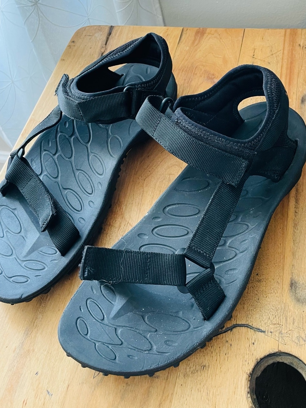 Women’s Merrell Vibram Sandals in Black